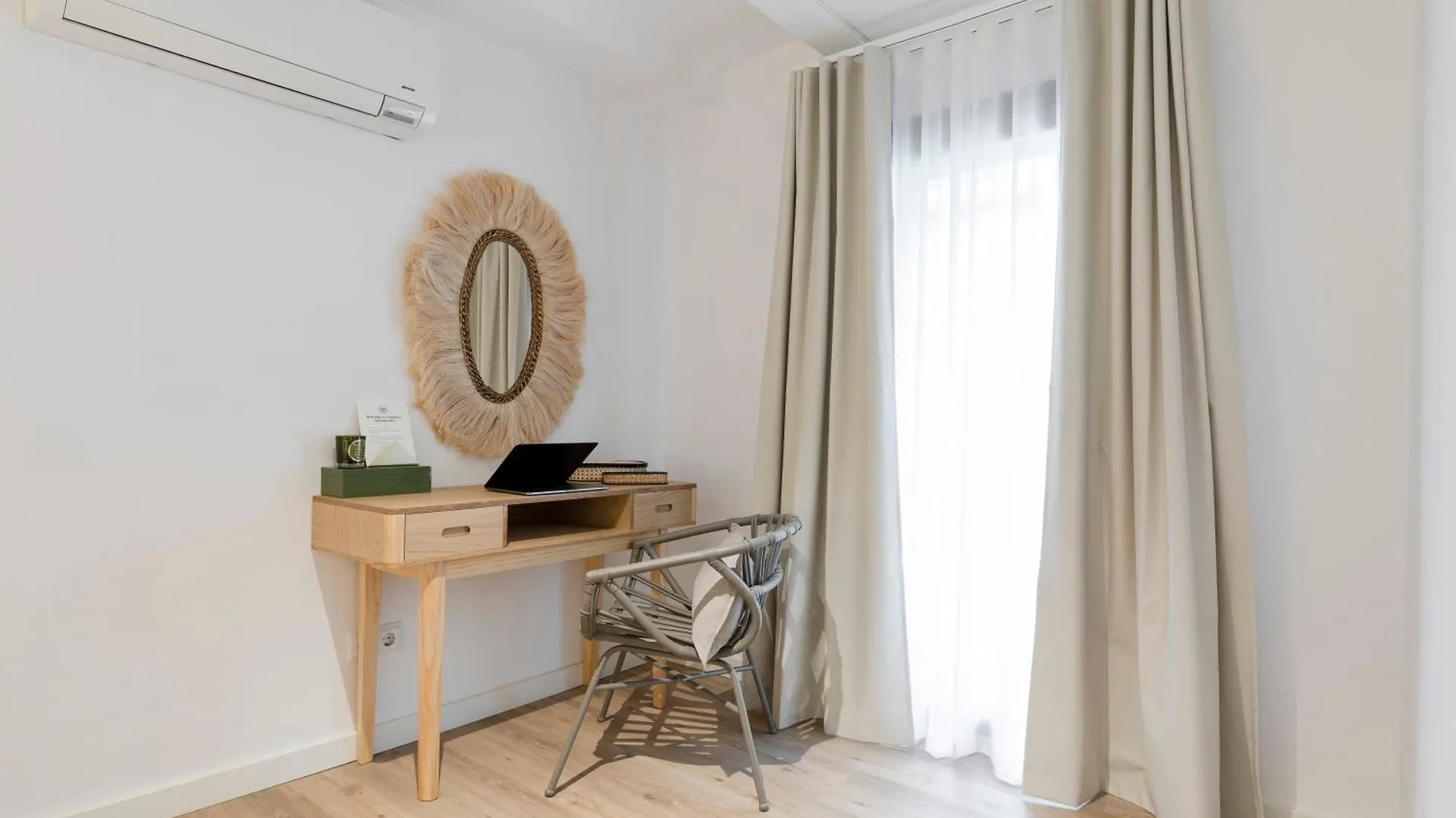 Aspasios Verdi Apartments Барселона