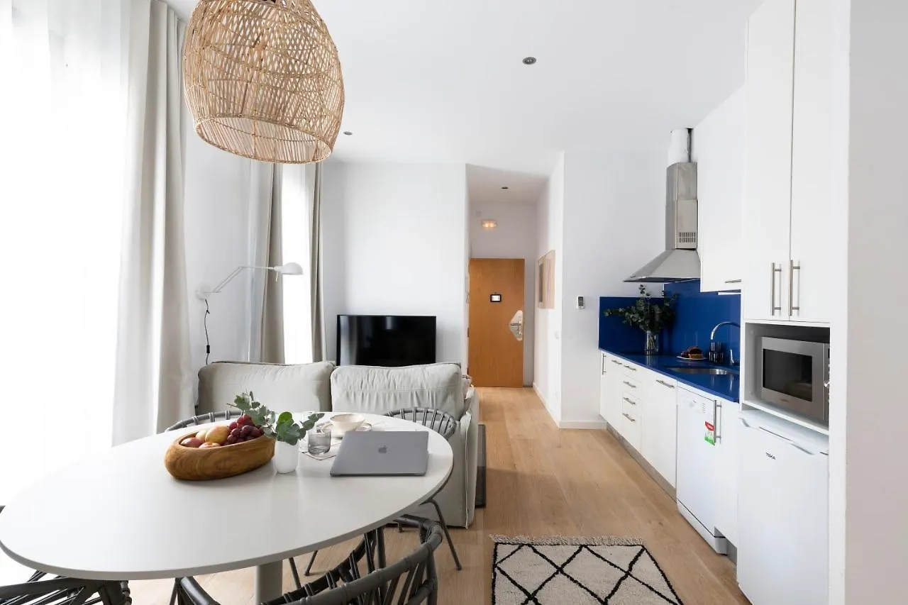 Aspasios Verdi Apartments Барселона