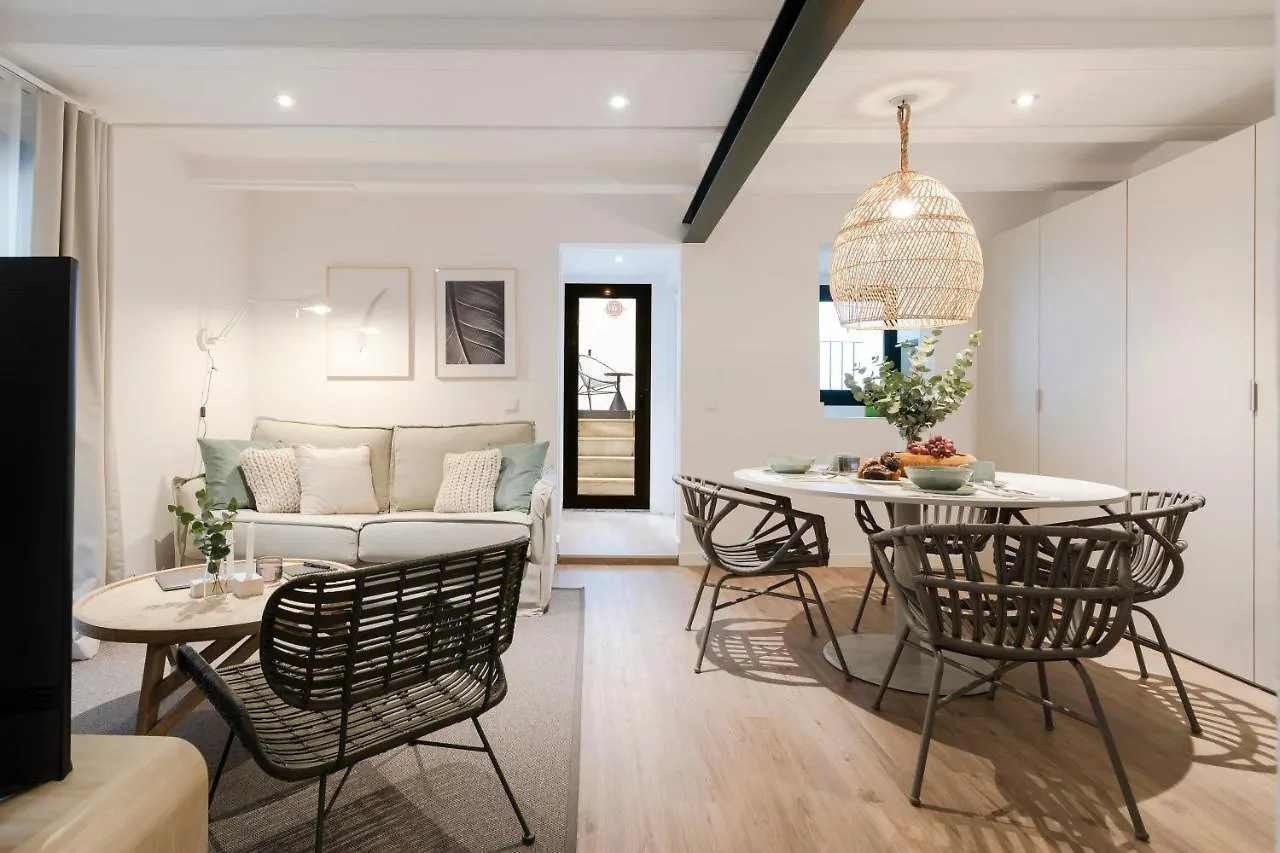 Aspasios Verdi Apartments Барселона